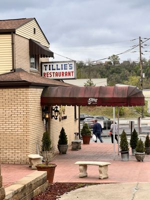 Tillie's Restaurant by null