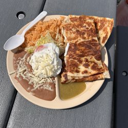Taqueria Barview Jetty - Quesadilla meal