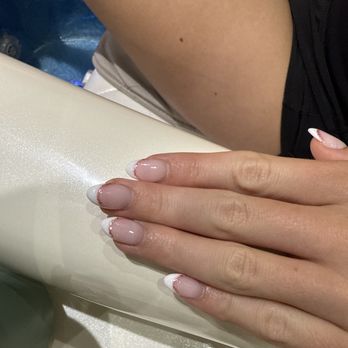 Bella Nails & Spa - Nail Salons Near Me - Tracy, California