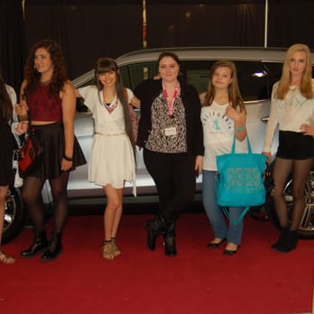 Bayshore Mall - M's Clothing on the red carpet at the 2015 Back to School Fashion Show, Bayshore Mall, Eureka, CA - Shopping Centers Near Me - Eureka, California
