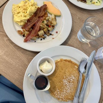 The Cottage - All american breakfast with a pancake instead of scone - New American Near Me - Encinitas, California