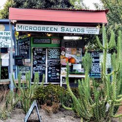 Fred's Urban Farm - Here's the front of the farmstand...