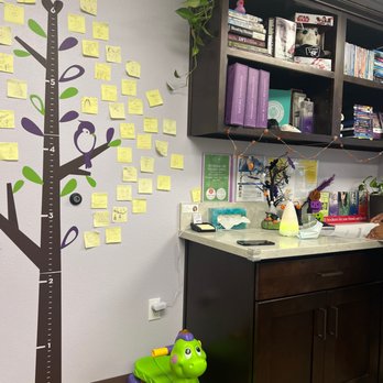 GFCA Wellness Center - Family room - Chiropractors Near Me - Glendale, California