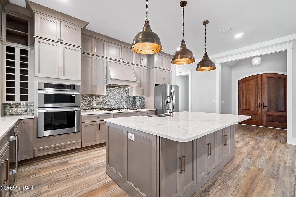 SPINKS & CONSTRUCTION Panama City, Florida Countertop