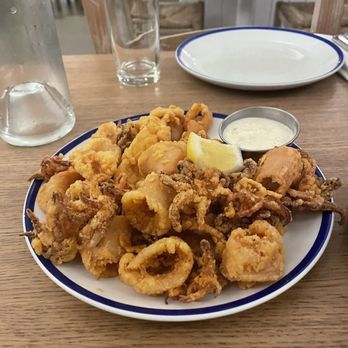 Mandolin Aegean Bistro - Mediterranean Near Me - Miami, Florida