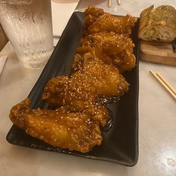 DOMU - Dr. Phillips - Best crispy chicken wings in town - Ramen Near Me - Orlando, Florida DOMU - Dr. Phillips - Best crispy chicken wings in town - Ramen Near Me - Orlando, Florida