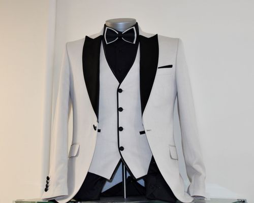 Sacca’s Big & Tall