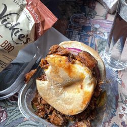 Ouray Meat And Cheese Market - Pulled pork sandwich