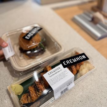 Erewhon - Sushi & slider ! - Grocery Near Me - Pasadena, California