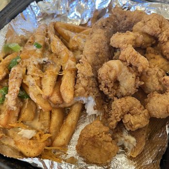 Heard Dat Kitchen - Seafood extravaganza - Cajun/Creole Near Me - New Orleans, Louisiana