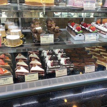 85°C Bakery Cafe-Glendale - So many options - Bakeries Near Me - Glendale, California