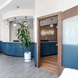 Chicago Dental Studio - clean and modern dental office