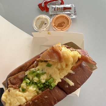 Egg Tuck - BACON & CHEESE - Coffee & Tea Near Me - Gardena, California