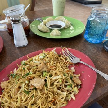 Yummy Noodle House - Ramen Near Me - Albuquerque, New Mexico