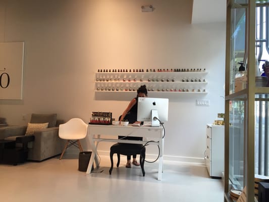 LACQUER Downtown by null