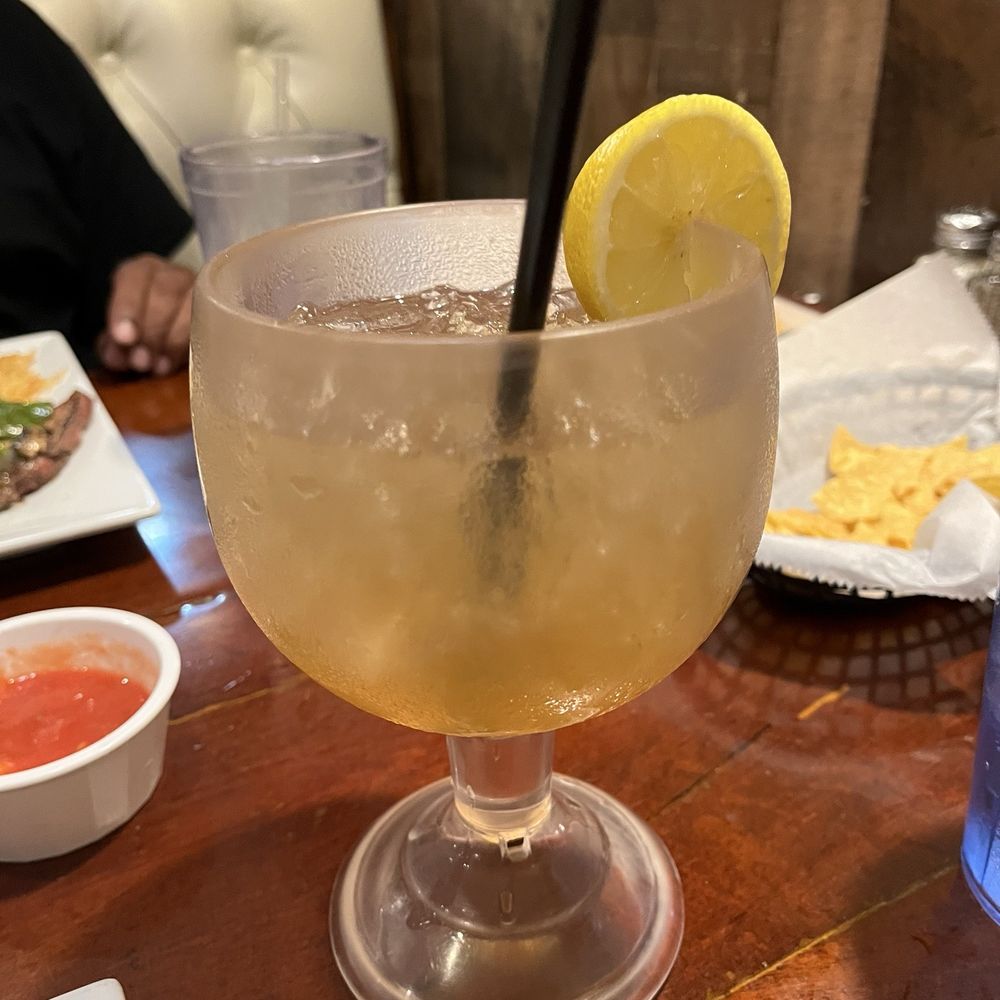 Long Island iced tea. Long Island iced tea.