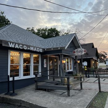 Heritage Creamery - Outside - Ice Cream & Frozen Yogurt Near Me - Waco, Texas Heritage Creamery - Outside - Ice Cream & Frozen Yogurt Near Me - Waco, Texas