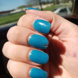 Cracks and chips in dipped nails after only 10 days. Cracks and chips in dipped nails after only 10 days.