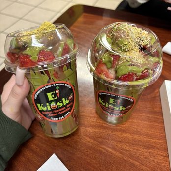 El Kiosko - dubai strawberry cups - Desserts Near Me - Hesperia, California El Kiosko - dubai strawberry cups - Desserts Near Me - Hesperia, California