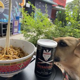 Cold noodles and sake Cold noodles and sake