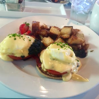 Eat. - Eggs Benedict with Turkey Bacon - Delicious! - New American Near Me - Las Vegas, Nevada Eat. - Eggs Benedict with Turkey Bacon - Delicious! - New American Near Me - Las Vegas, Nevada