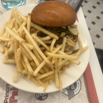 Steak ’n Shake - Burgers Near Me - Las Vegas, Nevada Steak ’n Shake - Burgers Near Me - Las Vegas, Nevada