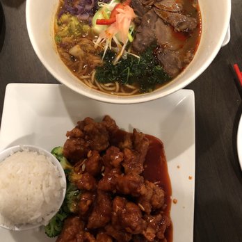 Reren Lamen & Bar - General tso chicken and spicy beef ramen - Ramen Near Me - Washington, DC, District of Columbia