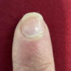 Modern Nails Studio - My right pointer finger.