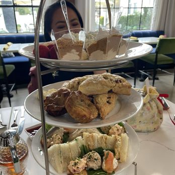 Queen Bee's Tea Room - Tea Rooms Near Me - Houston, Texas Queen Bee's Tea Room - Tea Rooms Near Me - Houston, Texas