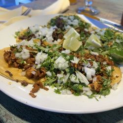 La Balance Cafe Mexicana - Street tacos 5 for $10 very good!