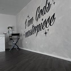 Such a welcoming place, the money you walk in you feel the hospitality. New place New Love New vibes