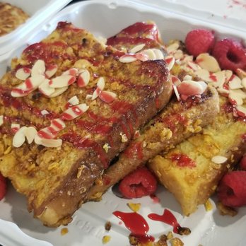 Broken Yolk Cafe - Crunchy French Toast - American Near Me - Glendora, California