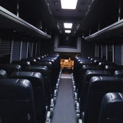 Limo Royale - Up to 50 passengers luxury bus