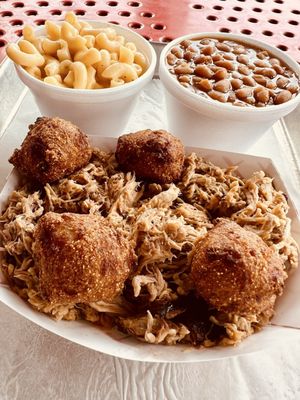 Dixie Pig Bar-B-Q by null