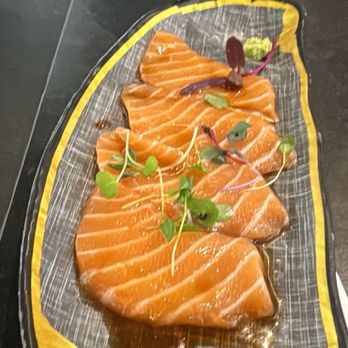 Chubby Cattle - Yellow tail fish. Delicious - Barbeque Near Me - Los Angeles, California Chubby Cattle - Yellow tail fish. Delicious - Barbeque Near Me - Los Angeles, California