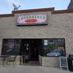Longbranch Saloon & Eatery