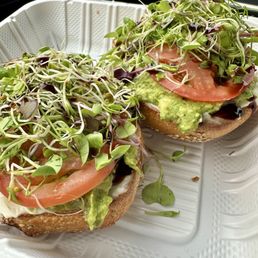 Avocado Bagel