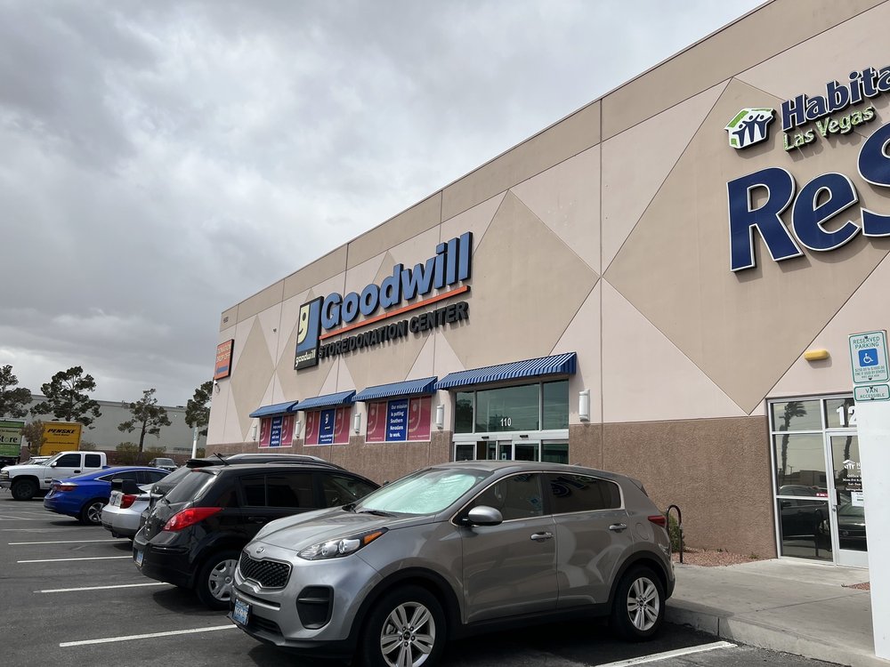 GOODWILL RETAIL STORE AND DONATION CENTER Updated April 2024 81