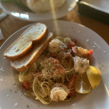 Seaside Restaurant & Bar - Shrimp Pasta - Bars Near Me - Crescent City, California Seaside Restaurant & Bar - Shrimp Pasta - Bars Near Me - Crescent City, California