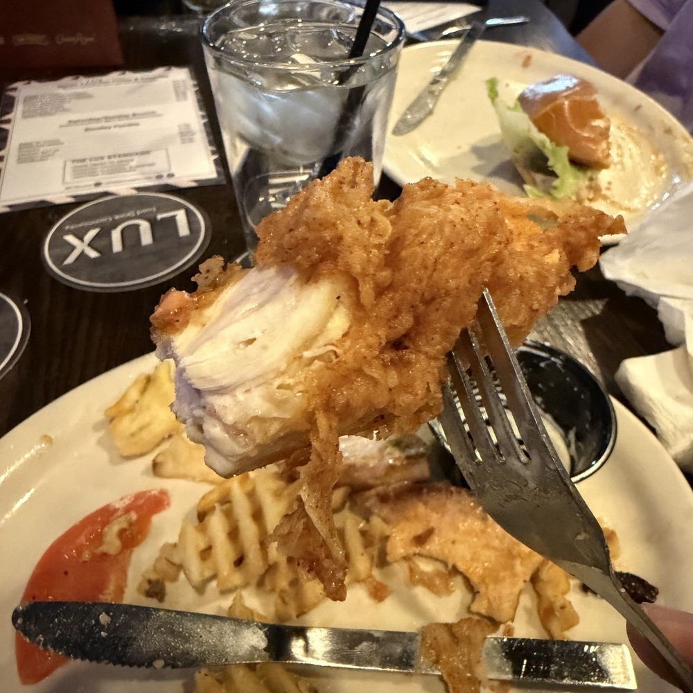 Lux American Grill - Kids chicken tenders - Bars Near Me - Papillion, Nebraska