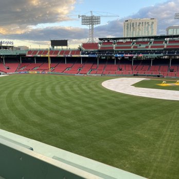 Fenway Park - Stadiums & Arenas Near Me - Boston, Massachusetts Fenway Park - Stadiums & Arenas Near Me - Boston, Massachusetts