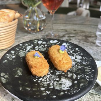 Le Jardinier - Amuse bouche - French Near Me - New York, New York