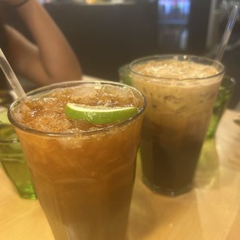Manaao - Thai Iced Tea Cha Yen and O-liang "Thai Iced Coffee" - Thai Near Me - Tustin, California