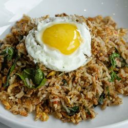 Mosaic Bistro & Pub