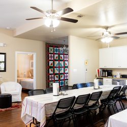 Patti's Last Resort & Quilt Shop