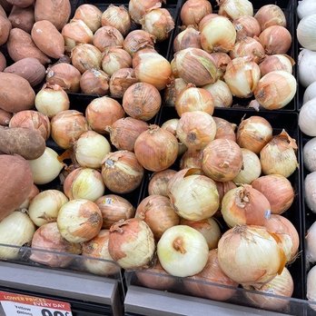 Save Mart - Rotten onions. - Grocery Near Me - manteca, California