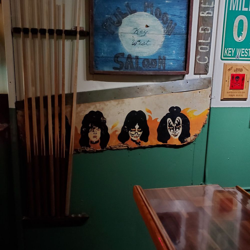 Green Parrot - a bar with a painting on the wall - Dive Bars Near Me - Key West, Florida Green Parrot - a bar with a painting on the wall - Dive Bars Near Me - Key West, Florida