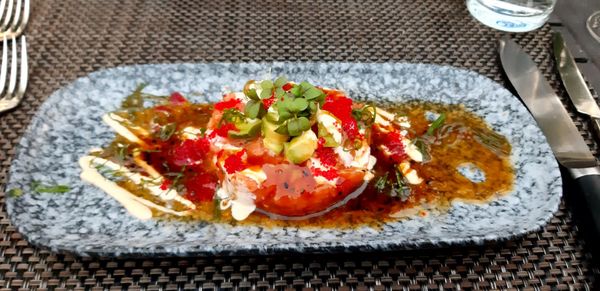 Dorfkrug Volksdorf | Restaurant & Sushi by null