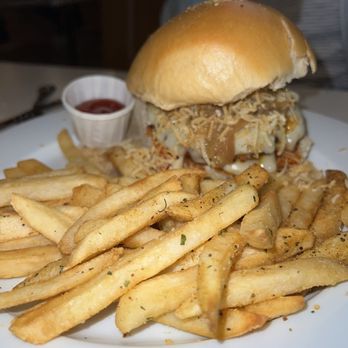 Chug's Diner - Frita - Cuban Near Me - Miami, Florida