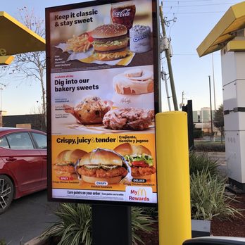 McDonald's - a sign for a fast food restaurant - Burgers Near Me - Houston, Texas